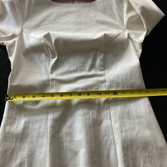 Yaly structured sheath dress - Picture 16 of 16